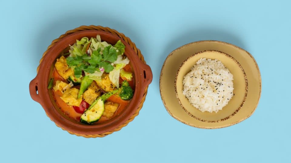 25. Rotes Kokos Curry